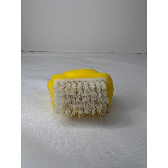 Vintage Yellow Duck Scrub Brush! - Picture 4 of 6